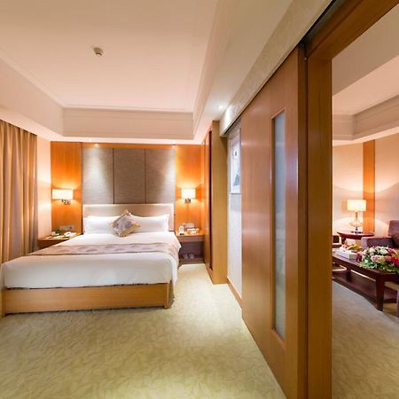 The Grand Plaza Hotel Ji'an  Buitenkant foto