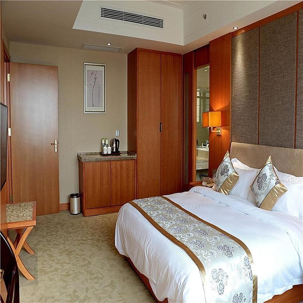 The Grand Plaza Hotel Ji'an  Buitenkant foto