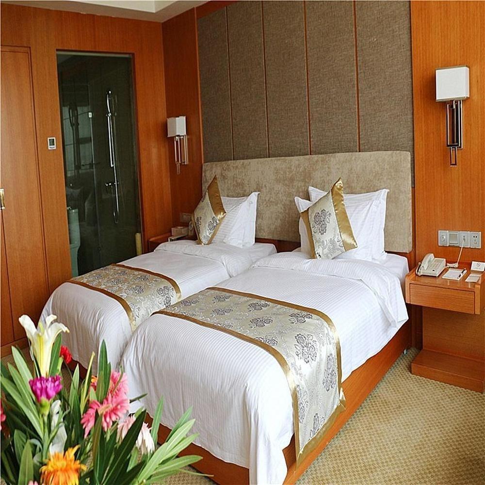 The Grand Plaza Hotel Ji'an  Buitenkant foto