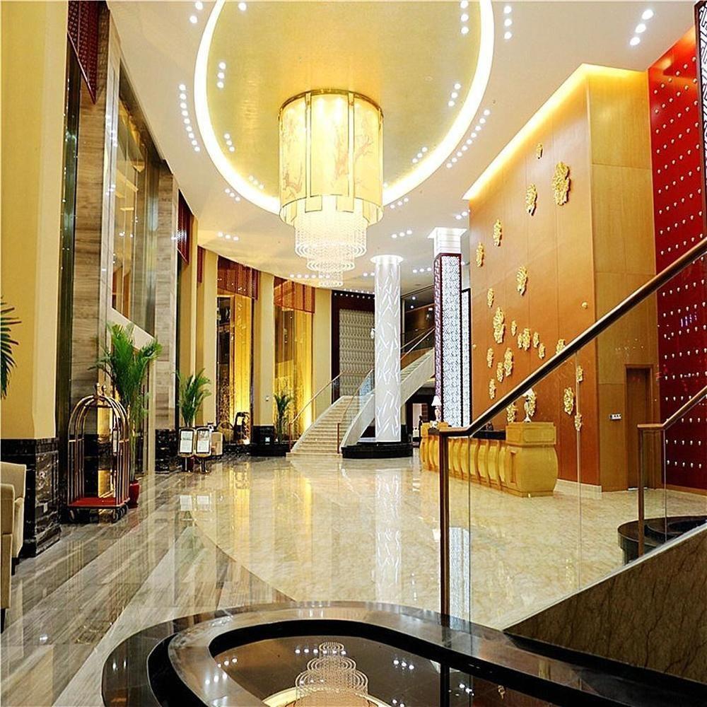 The Grand Plaza Hotel Ji'an  Buitenkant foto