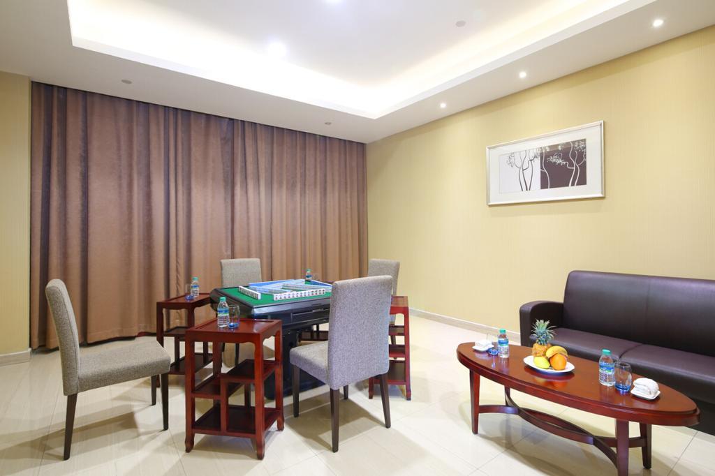 The Grand Plaza Hotel Ji'an  Buitenkant foto